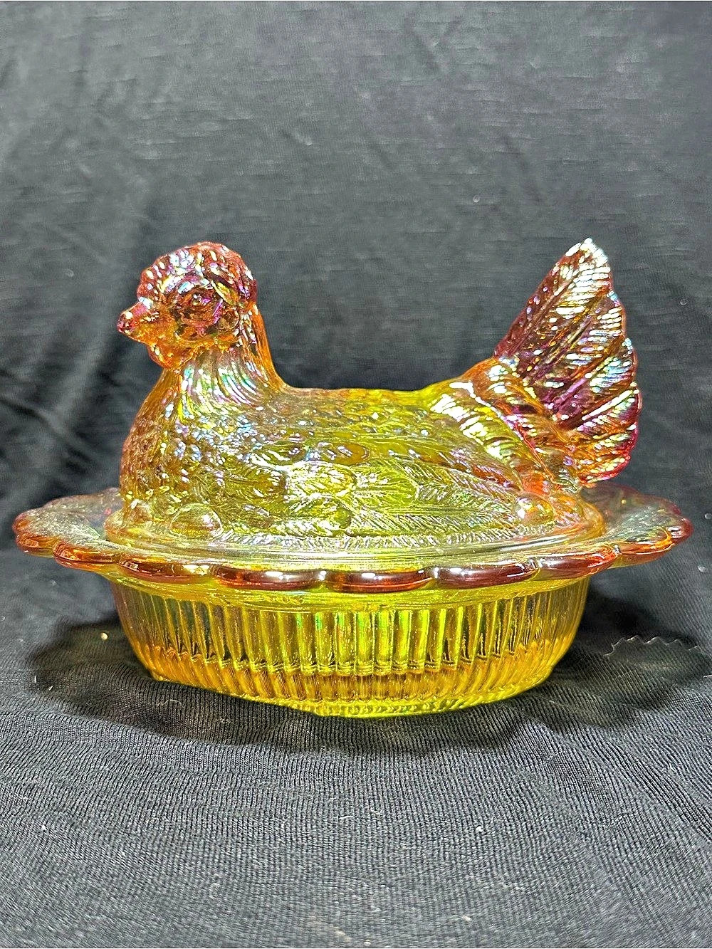 Mosser 7-Inch Hen on Nest Covered Candy Dish